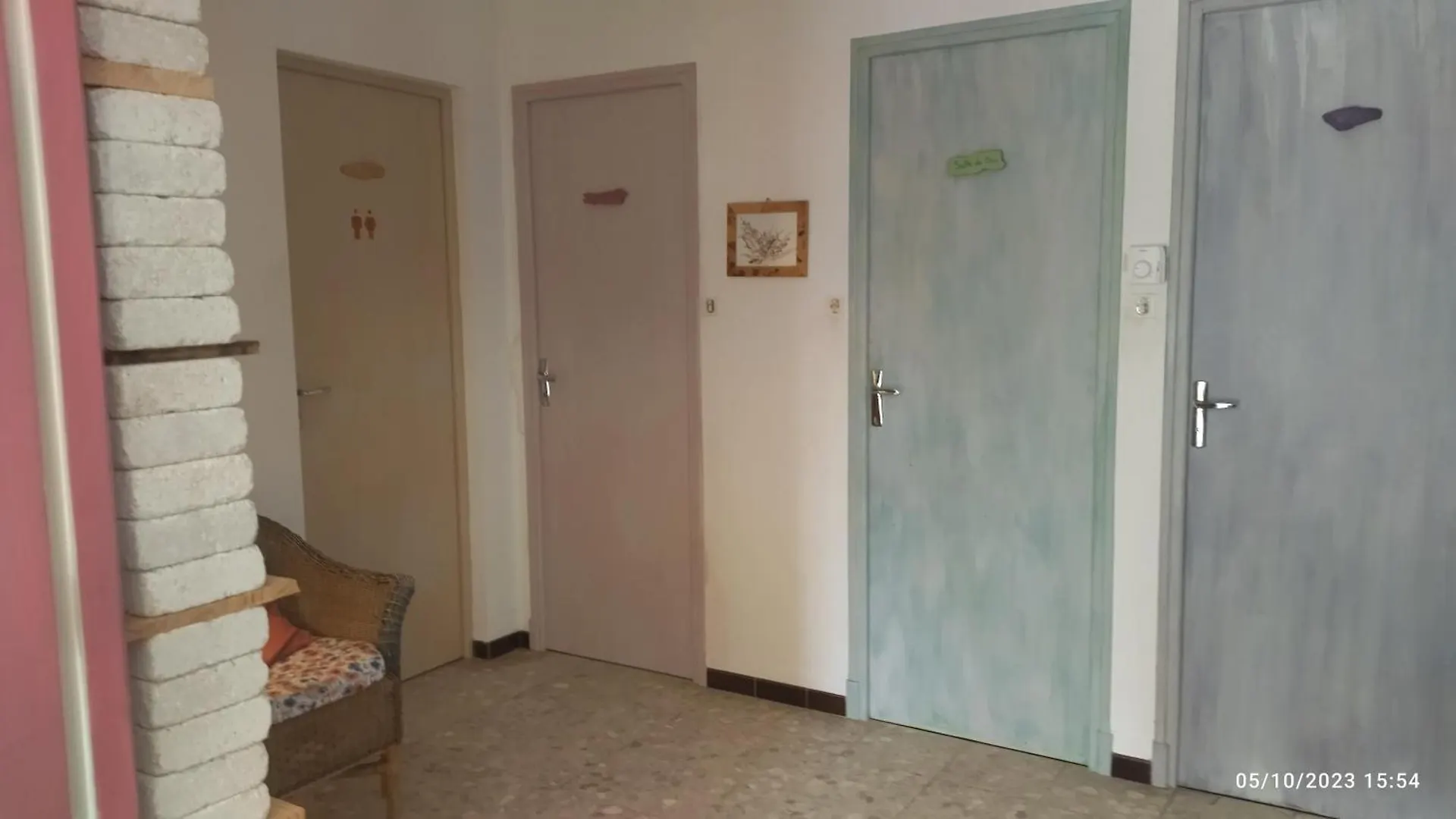 La Maison Du Bonheur Velleron 0*,